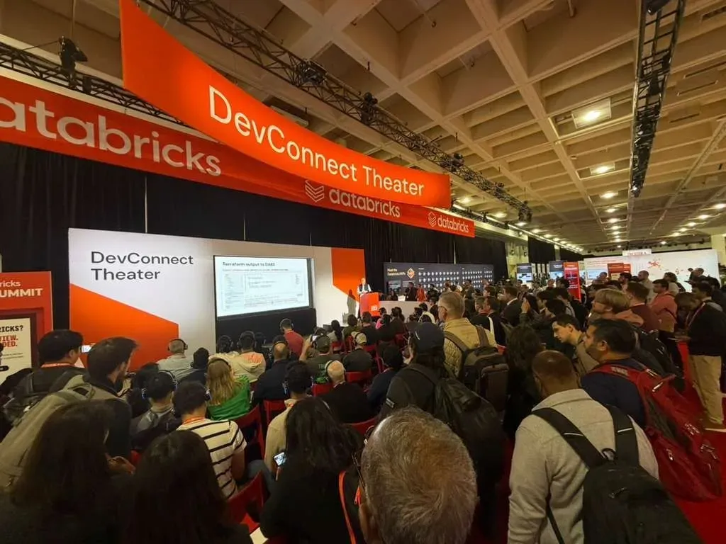 Image 3 of 5 for the post Databricks DAIS 2026 - DABs with Hubert Dudek