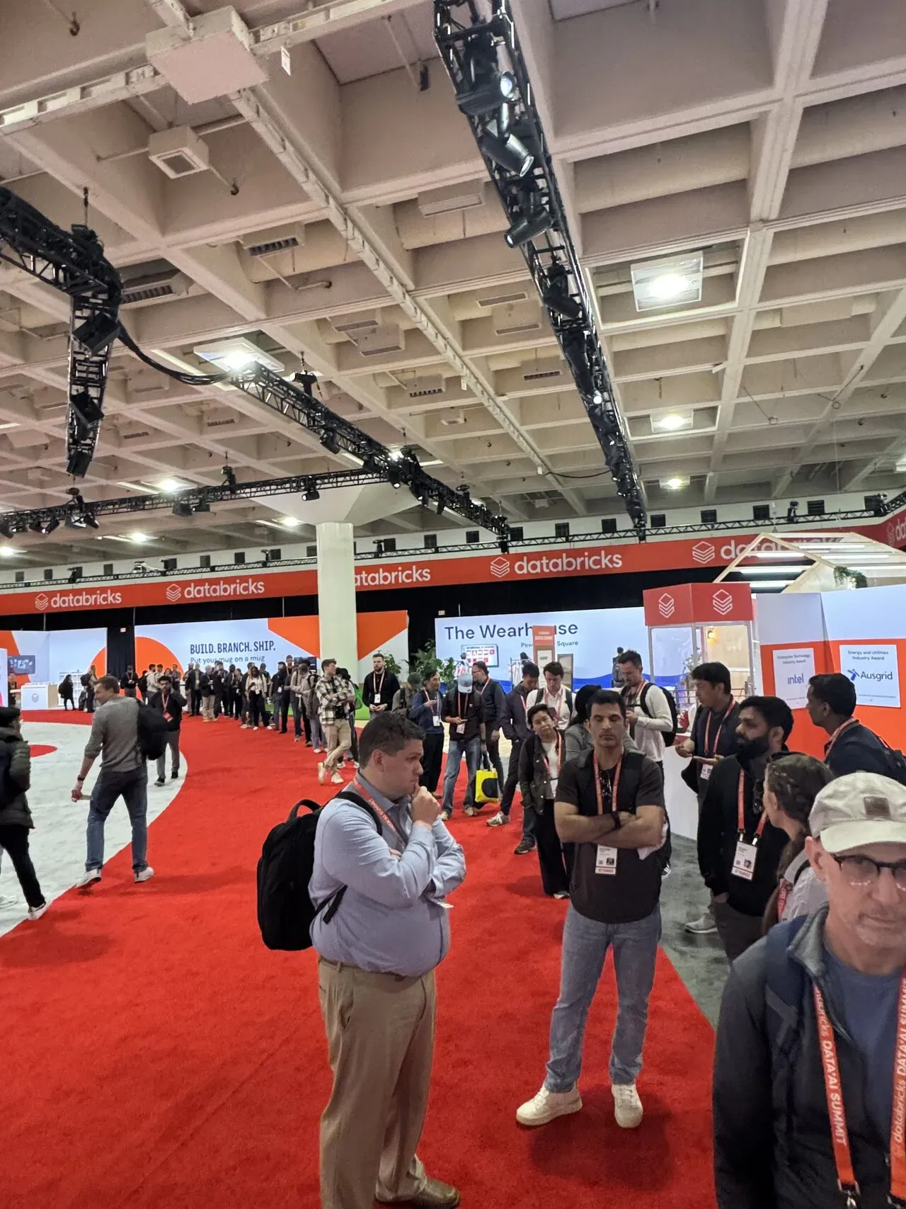 Image 4 of 5 for the post Databricks DAIS 2026 - DABs with Hubert Dudek